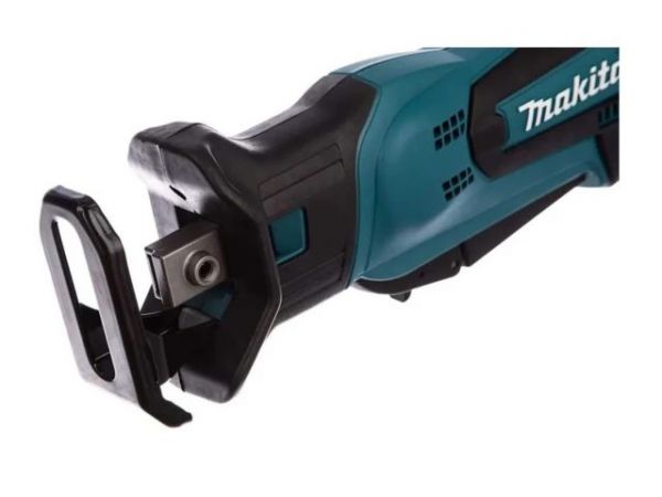 Сабельная пила LXT DJR185RFE MAKITA(18 В, 2 акк., 3.0 А/ч, дерево до 50 мм, металл до 50 мм, пластик до 50 мм)